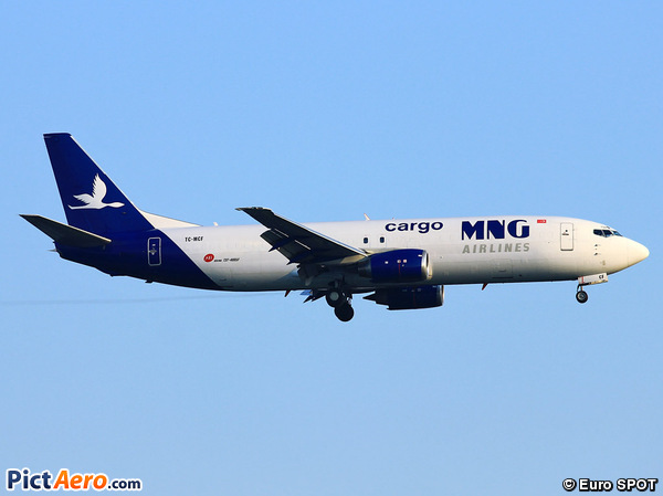 Boeing 737-4K5 (MNG Airlines)