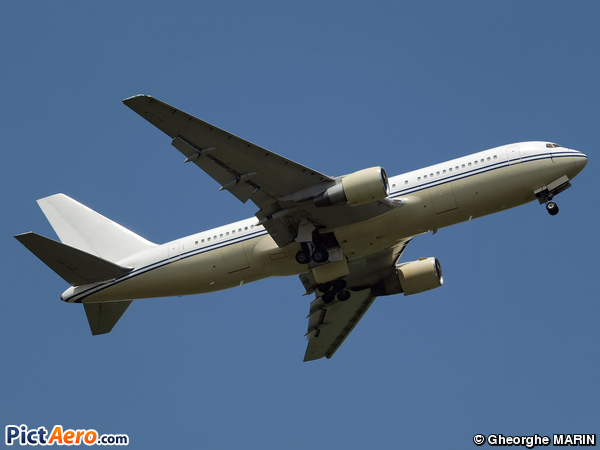 Boeing 767-222 (Vision Airlines)