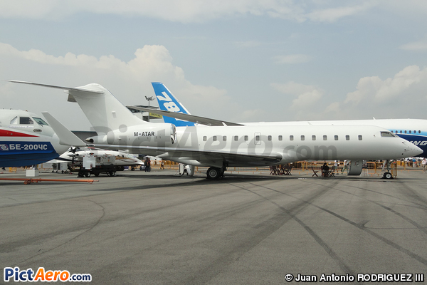 Bombardier BD-700-1A10 Global Express (Privé/Private)
