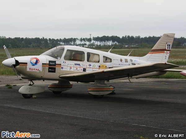 Piper PA-28-181 Archer II (Aéroclub René Mouchotte)