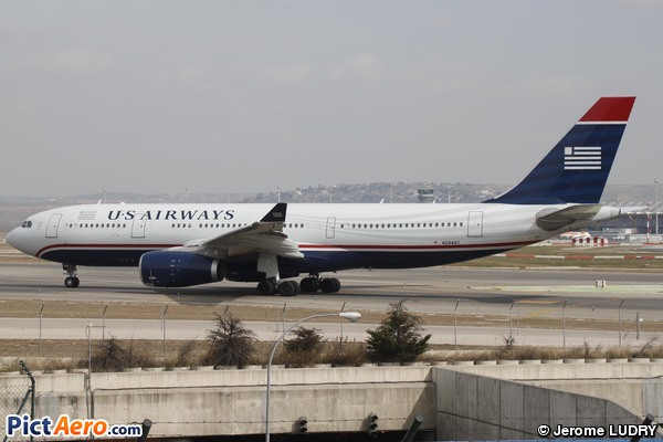 Airbus A330-243 (US Airways)