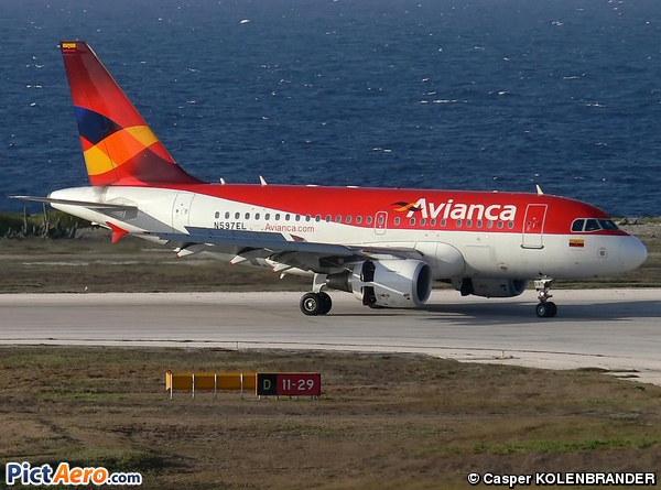 Airbus A318-111 (Avianca)