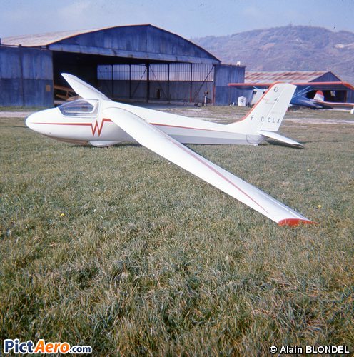 WA 22 Super Javelot (Centre savoyard de vol à voile alpin)