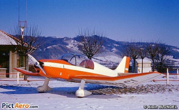 Jodel DR-220 AL (Aéroclub de la Tour du Pin - Bourgoin Jallieu)