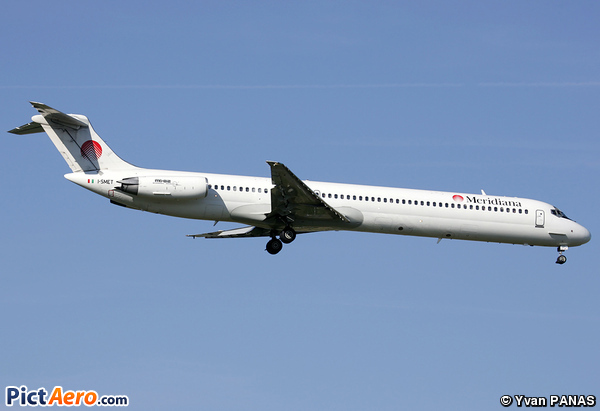 McDonnell Douglas MD-82 (DC-9-82) (Meridiana Fly)