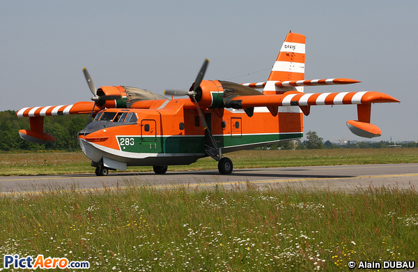 Canadair CL-215 1A10 (Buffalo Airways)