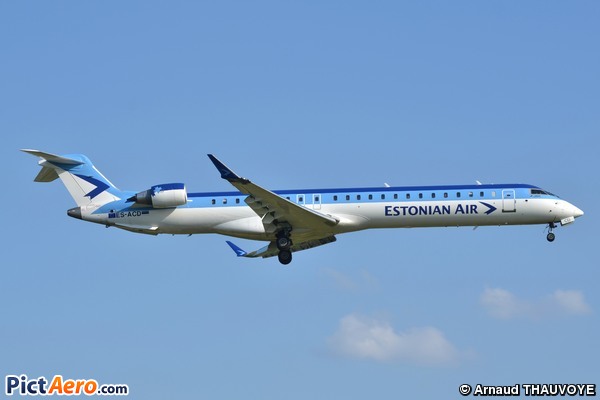 Bombardier CRJ-900ER (Estonian Air)
