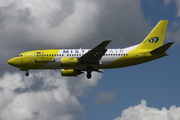 Boeing 737-348/QC (EI-BUE)