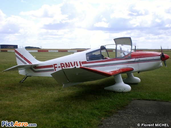 Robin DR250A-160 Capitaine (Amicale de Voltige Aérienne / AVA)