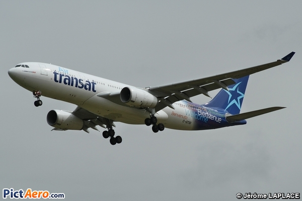 Airbus A330-243 (Air Transat)