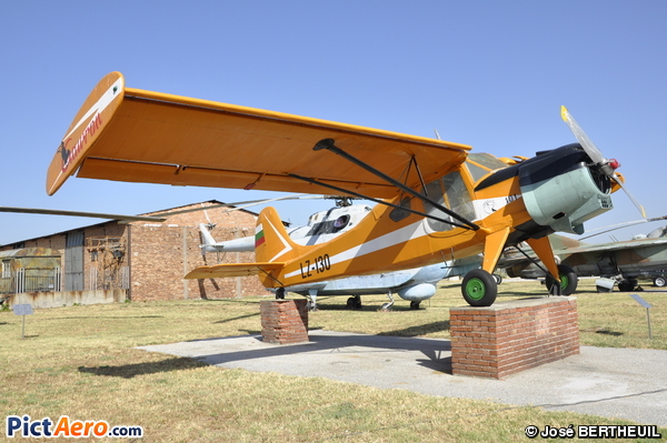 PZL-101 Gawron (Musée de l'aviation de Krumovo/Plovdiv)