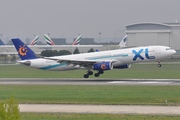Airbus A330-343X (CS-TRH)