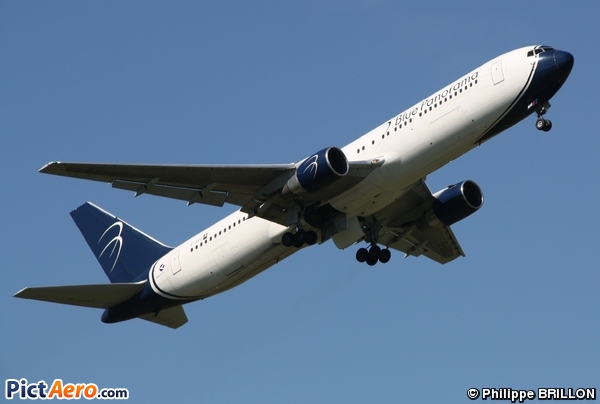 Boeing 767-31A/ER (Blue Panorama Airlines)
