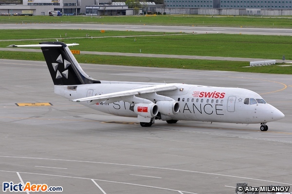 British Aerospace BAe 146-100 (Swiss International Air Lines)
