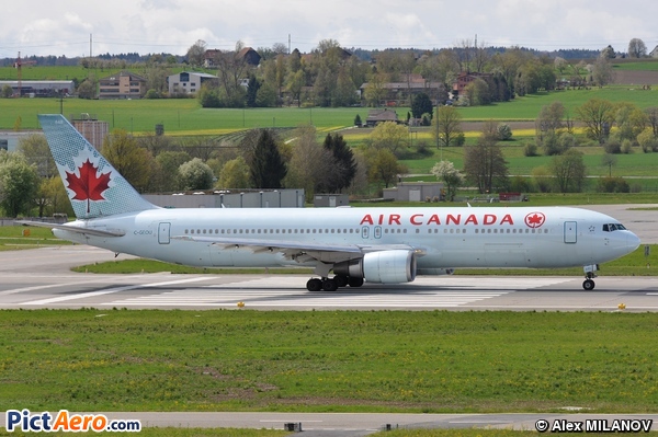 Boeing 767-375/ER (Air Canada)