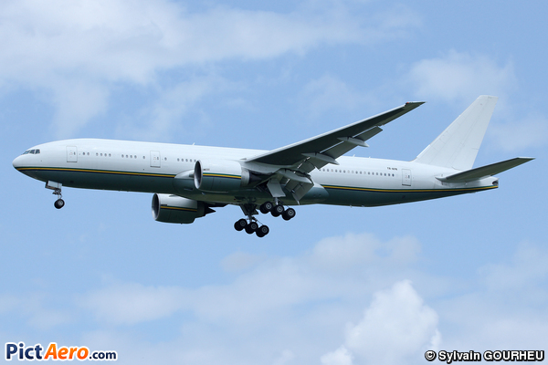 Boeing 777-236/ER (République Gabonaise)