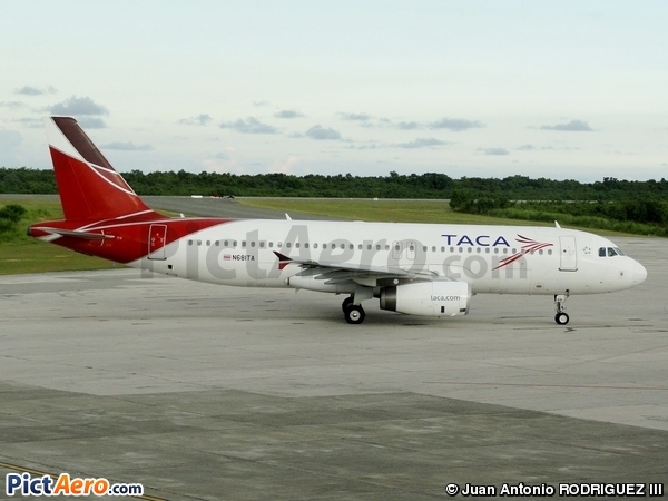 Airbus A320-233 (TACA International Airlines)
