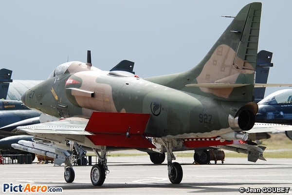 McDonnell Douglas TA-4SU Skyhawk (Singapore - Air Force)