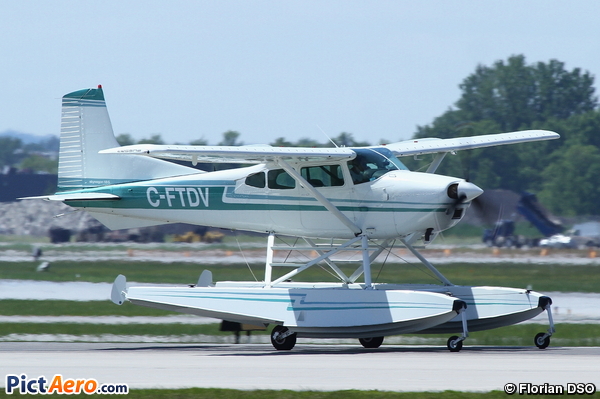 Cessna A185F Skywagon (Private/Privé)