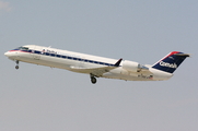 CRJ-100ER (Canadair CL-600-2B19 Regional Jet) (N735CA)