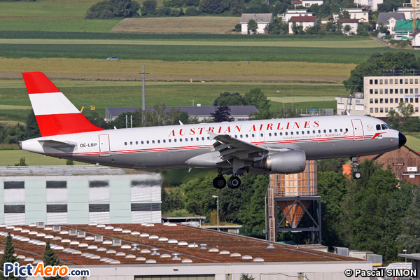 Airbus A320-214 (Austrian Airlines)