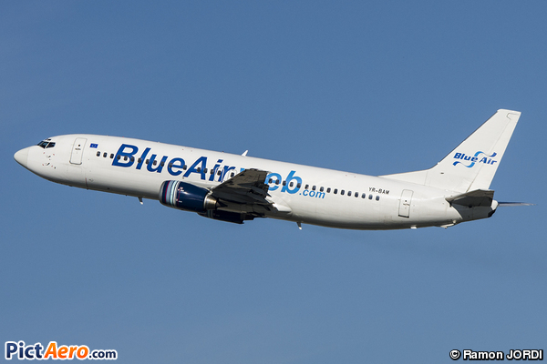 Boeing 737-4Q8 (Blue Air)