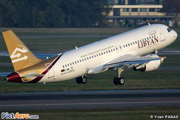 Airbus A320-214 (Libyan Airlines)