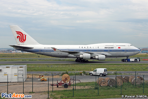 Boieng 747-4J6M (Air China)