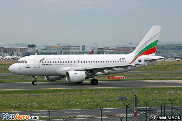 Airbus A319-111 (Bulgaria Air)