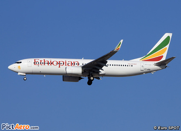 Boeing 737-860 (Ethiopian Airlines)