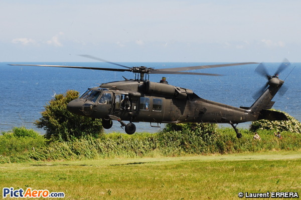 Sikorsky UH-60L Black Hawk (United States - US Army)