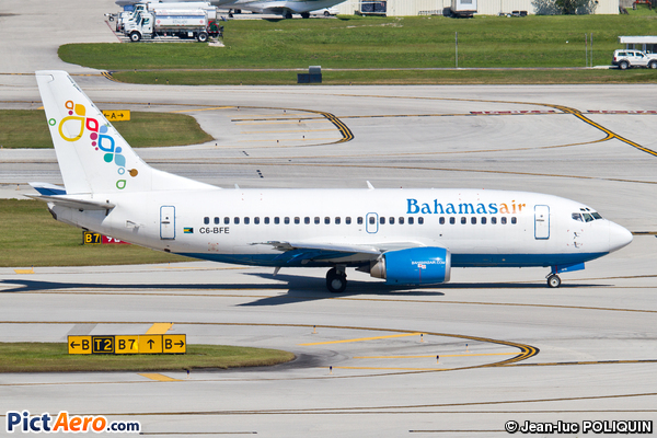 Boeing 737-5H6 (Bahamasair)