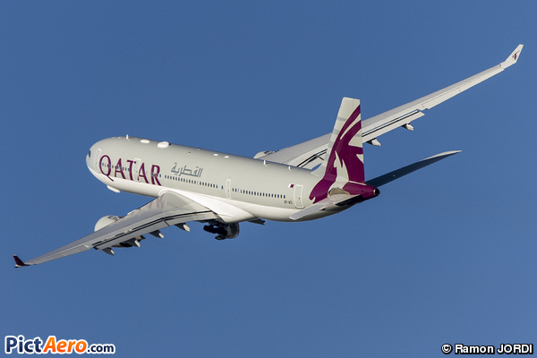 Airbus A330-202 (Qatar Airways)