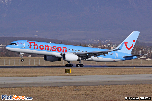 Boeing 757-28A (Thomson Airways)