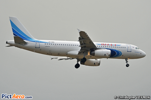 Airbus A320-232 (Yamal Airlines)