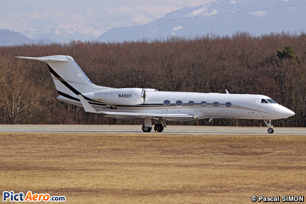 Gulfstream Aerospace G-IV-X Gulfstream G450 (Al Ghazzawi Development Company)