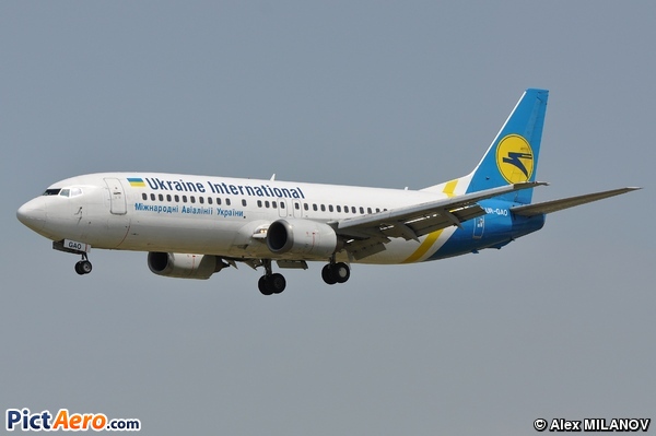Boeing 737-4Z9 (Ukraine International Airlines)