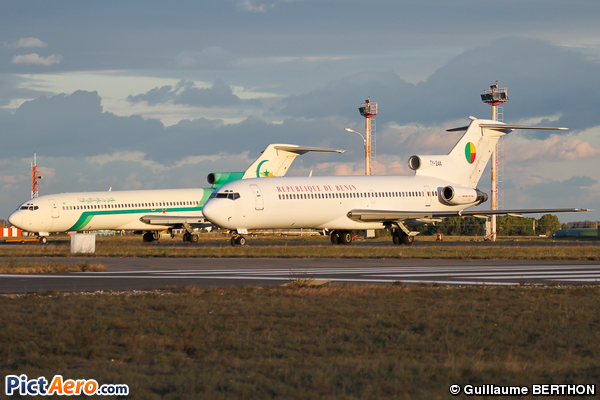 Boeing 727-256/Adv (Benin - Government)