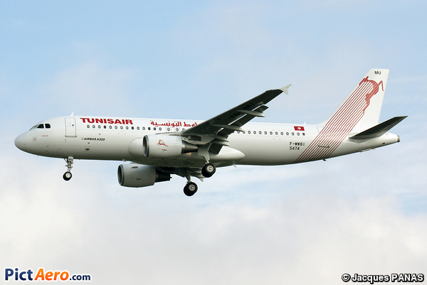 Airbus A320-216/WL (Tunisair)