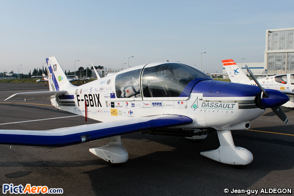 Robin DR 400-180 (Association Sportive et Culturelle Dassault Bréguet)