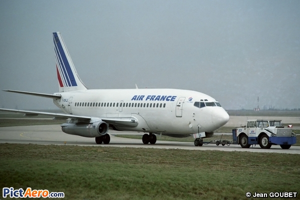 Boeing 737-2K5 (Air France)