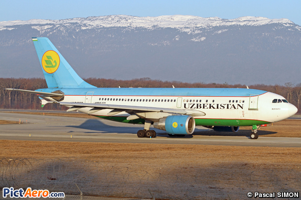 Airbus A310-324 (Uzbekistan Airways)