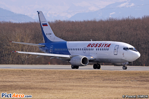 Boeing 737-548 (Rossiya - Russian Airlines)