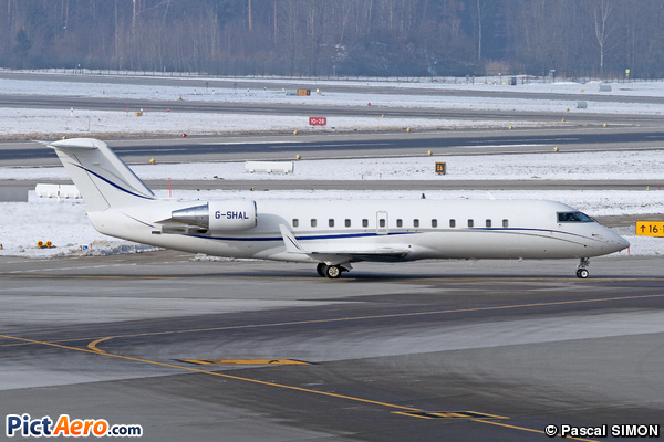Canadair CL-600-2B19 challenger 850 (TAG Aviation UK)