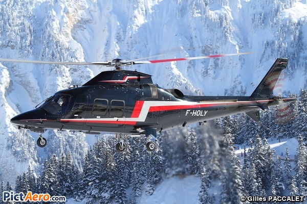 Agusta AW109 SP (Skycam Hélicoptères)
