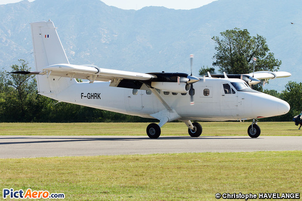 De Havilland Canada DHC-6-200 Twin Otter (Private / Privé)