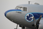 Douglas DC-3 / Conroy Tri Turbo 3 (F-BBBE)