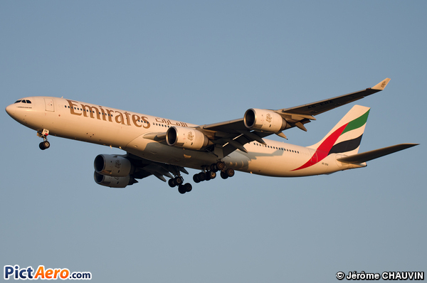 Airbus A340-541 (Emirates)