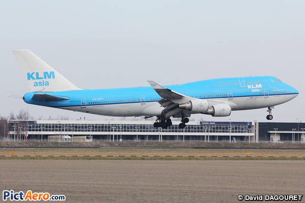 Boeing 747-406M (KLM Asia)