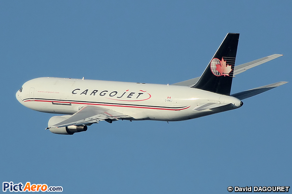 Boeing 767-223/SF (Cargojet Airways)